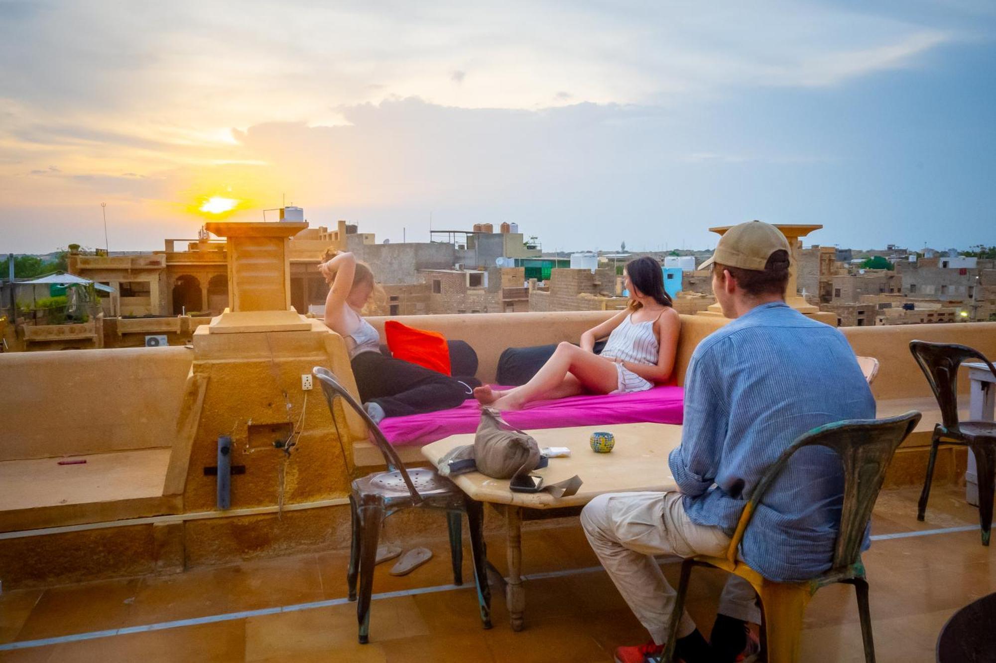 Open Road Hostel And Cafe Jaisalmer Exterior photo